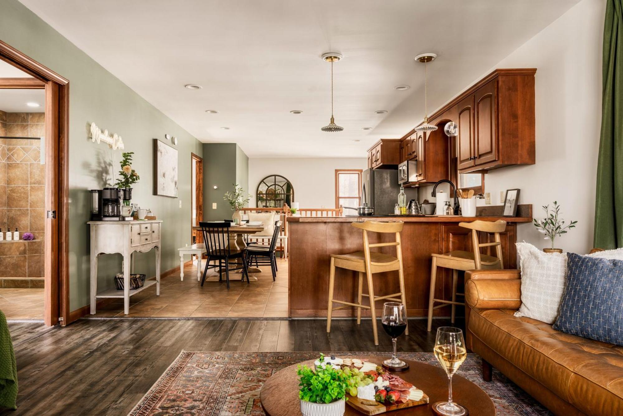 The Moondance Cabin By Lightfoot Stays Vacation Rentals เซอเวียร์วีล ภายนอก รูปภาพ